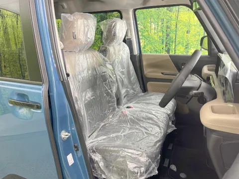 Mitsubishi Delica Mini
