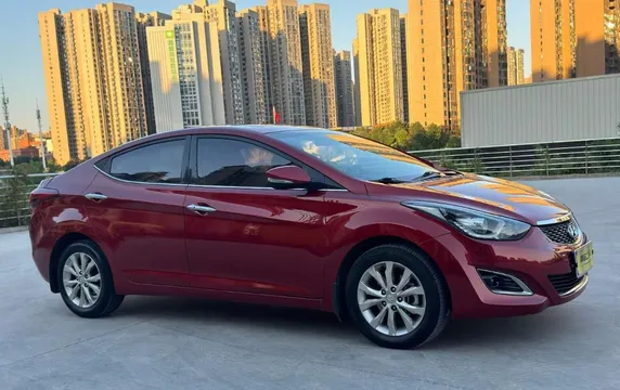 Hyundai Elantra (Avante)