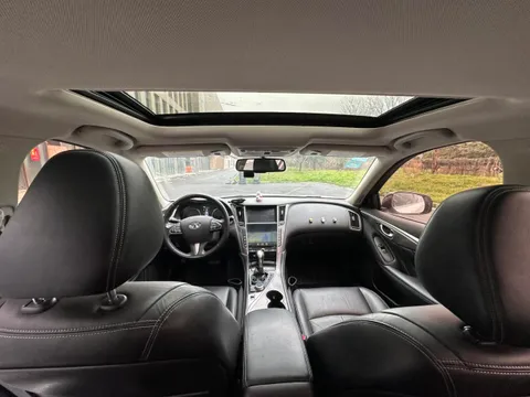 Infiniti Q50L