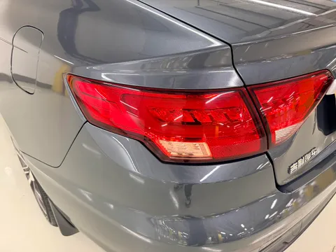 Geely Emgrand GL
