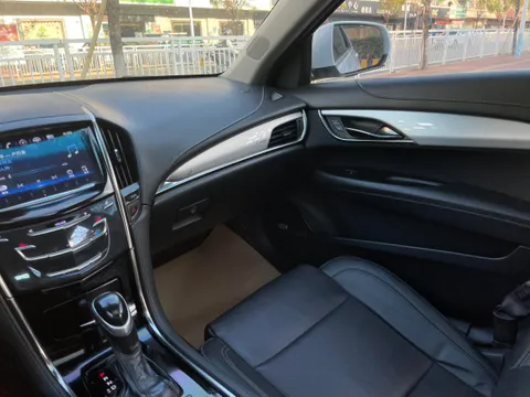 Cadillac ATS-L