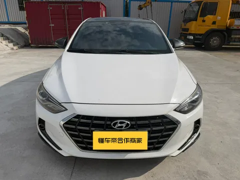 Hyundai Elantra (Avante)