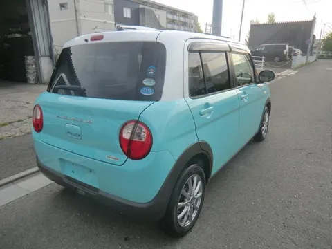 Suzuki Alto Lapin
