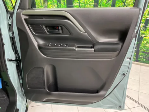 Suzuki Spacia Gear