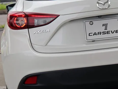 Mazda Axela Sport