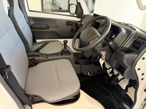 Mitsubishi Minicab Truck
