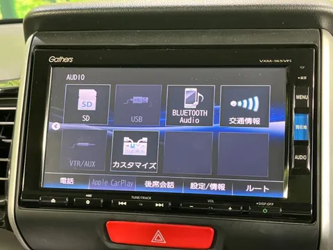 Honda N-BOX Custom