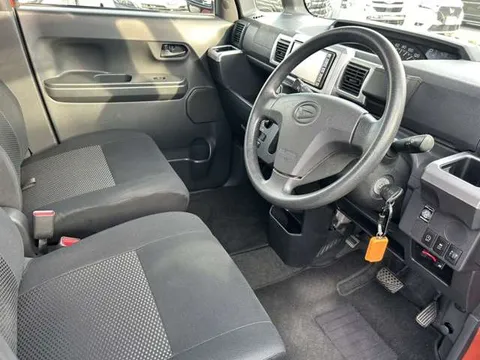 Daihatsu Hijet Caddie