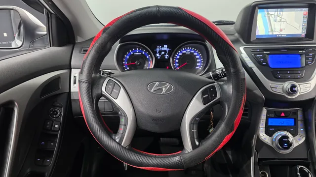 Hyundai Elantra (Avante)