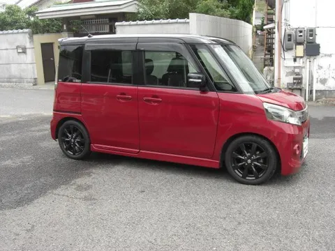 Suzuki Spacia Custom