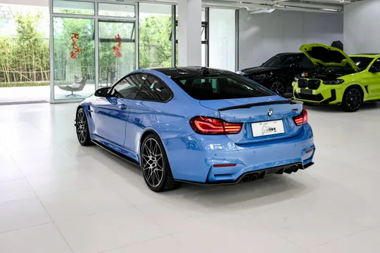 BMW M4