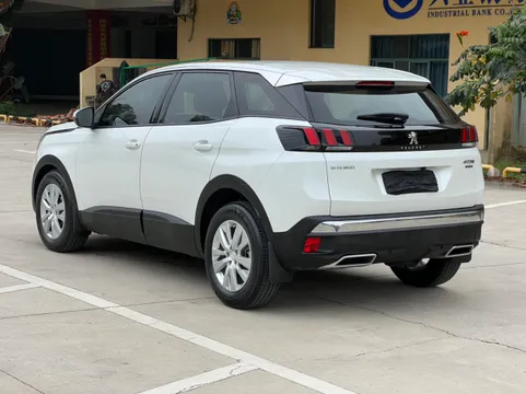 Peugeot 4008