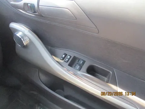 Toyota iQ