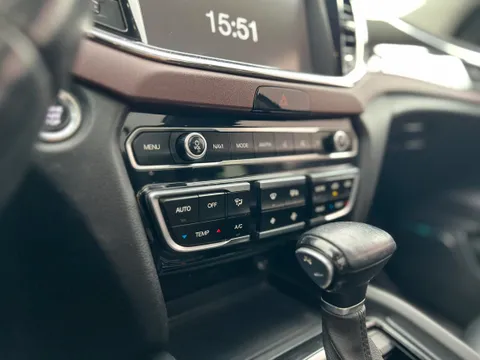 Gac GS8