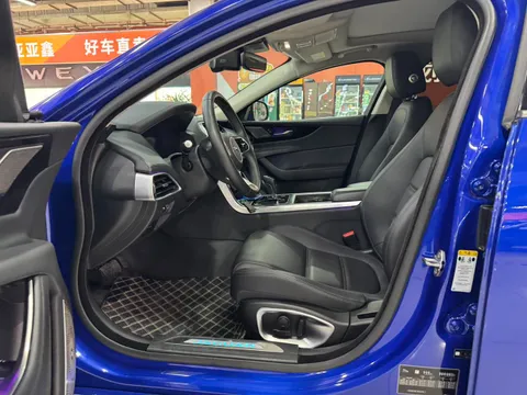 Jaguar XEL