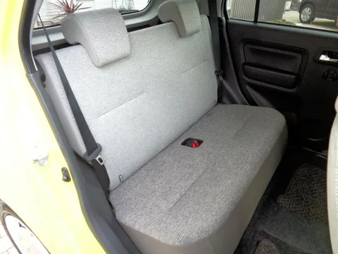 Daihatsu Mira Tocot