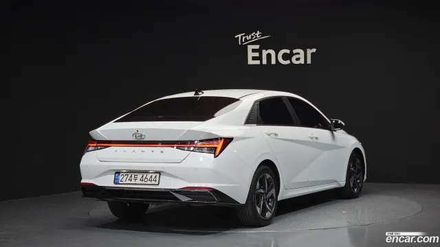 Hyundai Elantra (Avante)