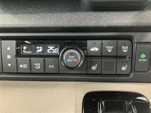 Honda N-BOX Joy