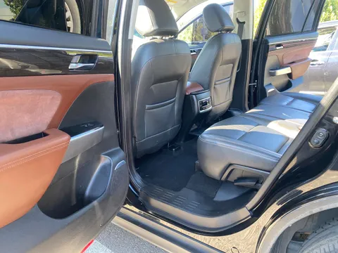 Gac GS8