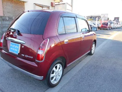 Daihatsu Mira Gino