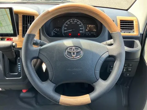 Toyota TownAce Van