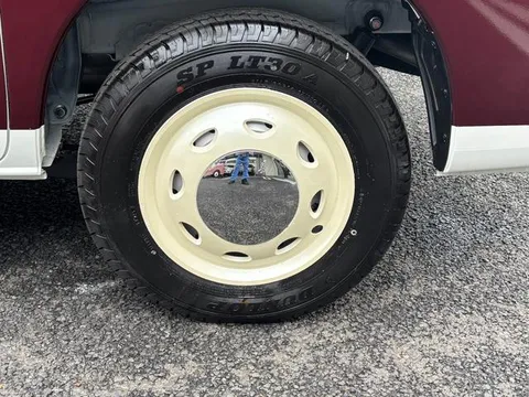 Toyota TownAce Van
