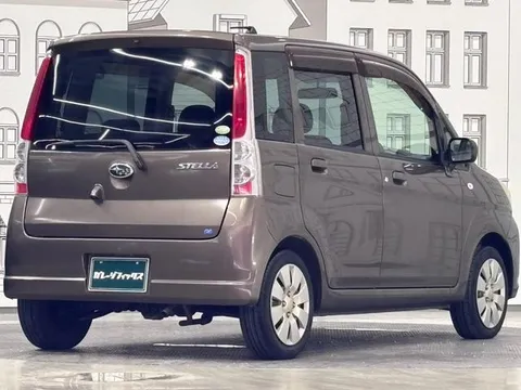 Subaru Stella