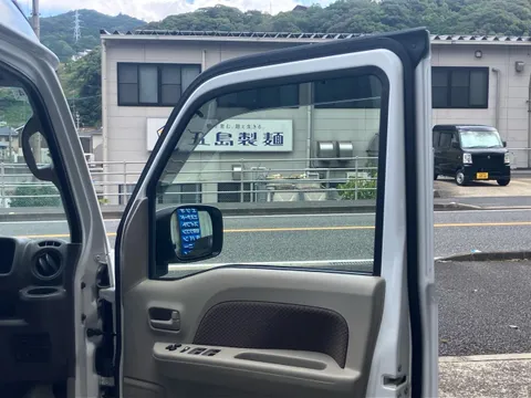 Nissan Clipper