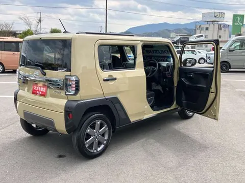 Daihatsu Taft