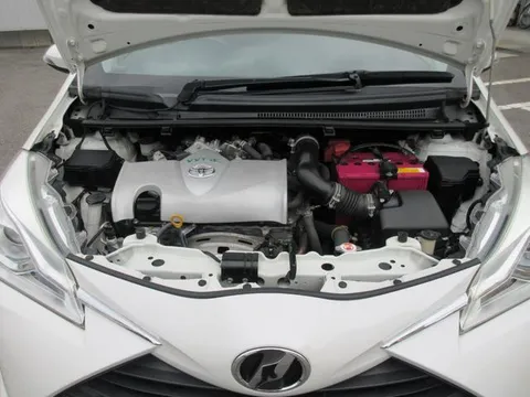 Toyota Yaris (Vitz)