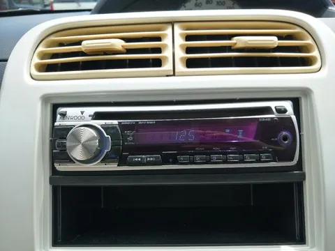 Nissan Otti