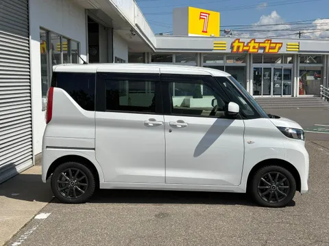 Mitsubishi eK Space