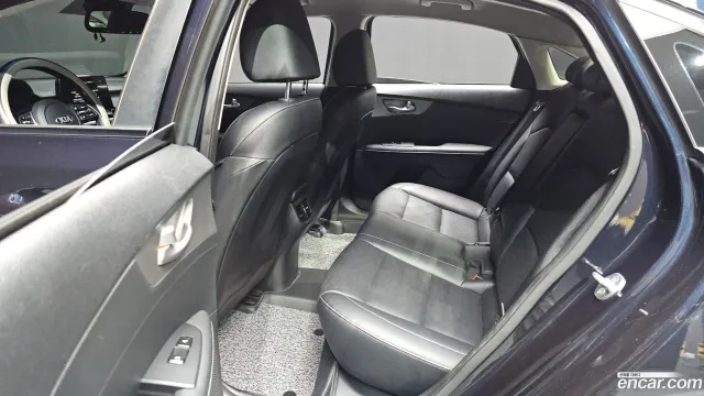 Kia Cerato (K3)