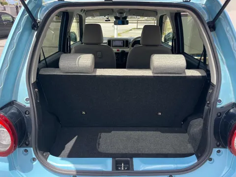 Daihatsu Mira Tocot