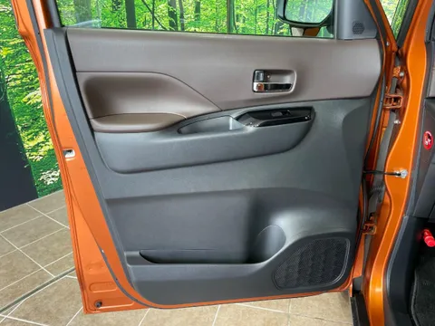 Mitsubishi eK X Space