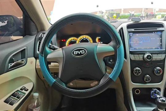 BYD F3