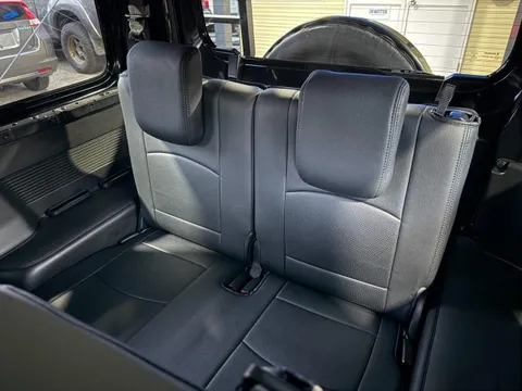 Suzuki Jimny Sierra
