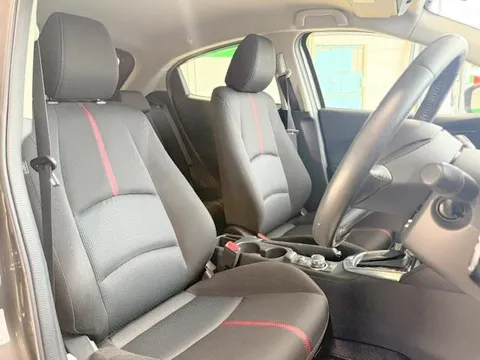 Mazda Mazda2 (Demio)