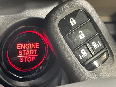 Honda N-BOX Joy