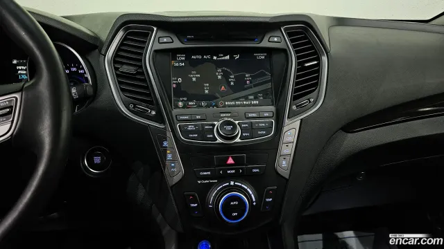 Hyundai Grand Santa Fe (Maxcruz)