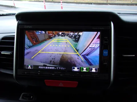 Honda N-BOX Slash