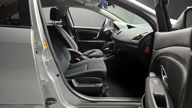 Renault SM3