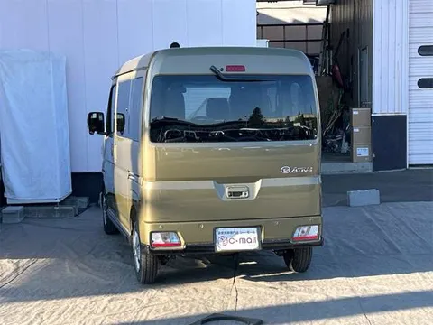 Daihatsu Atrai