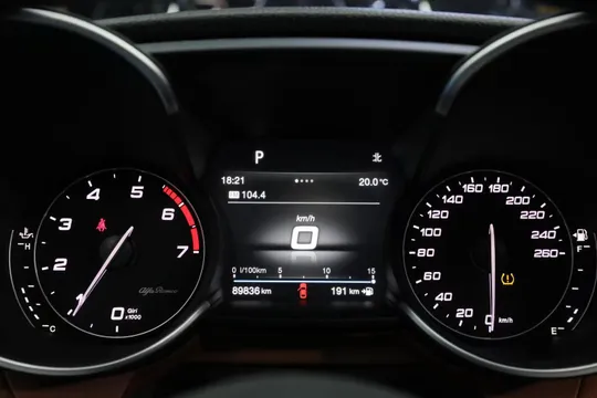 Alfa Romeo Giulia