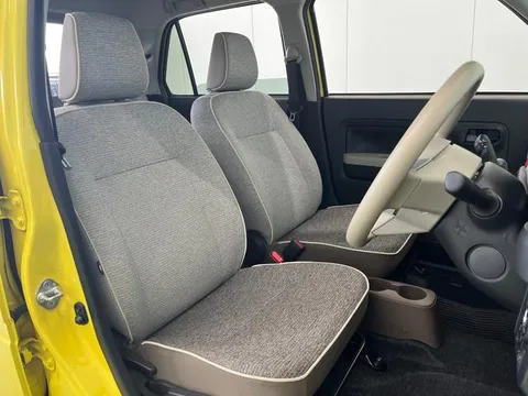 Daihatsu Mira Tocot