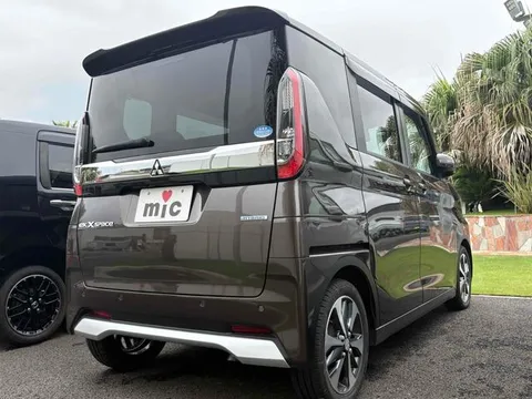 Mitsubishi eK X Space