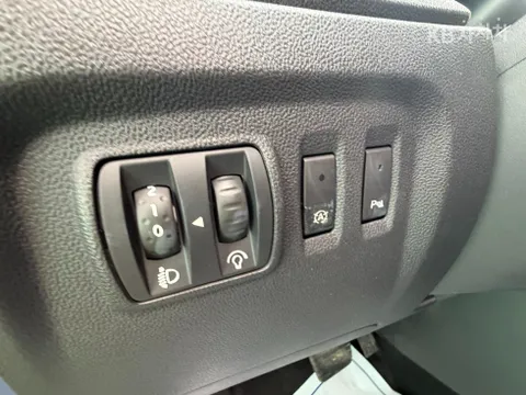 Renault QM3