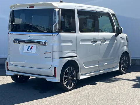 Suzuki Spacia Custom