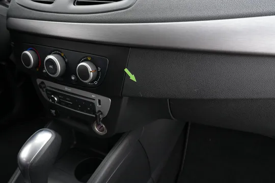 Renault SM3