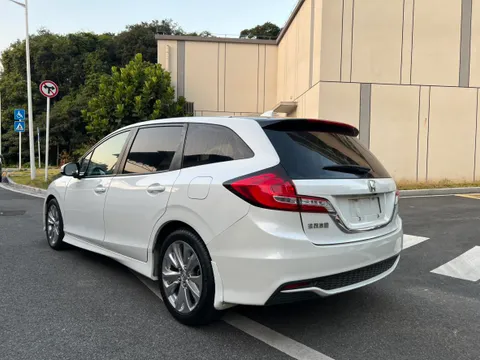 Honda Jade